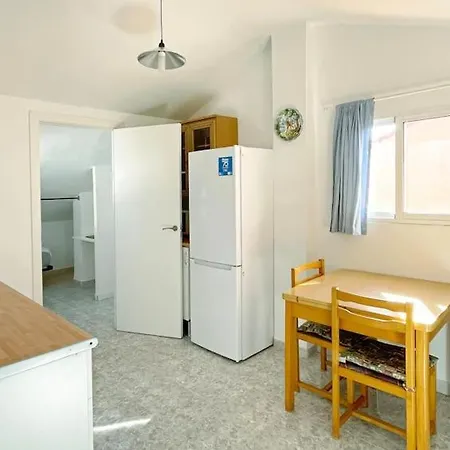 Apartment Sea Views Penthouse In Placid Natural Setting *
