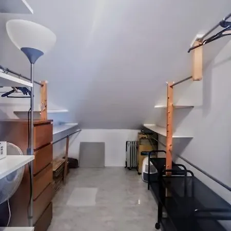 Apartment Sea Views Penthouse In Placid Natural Setting *